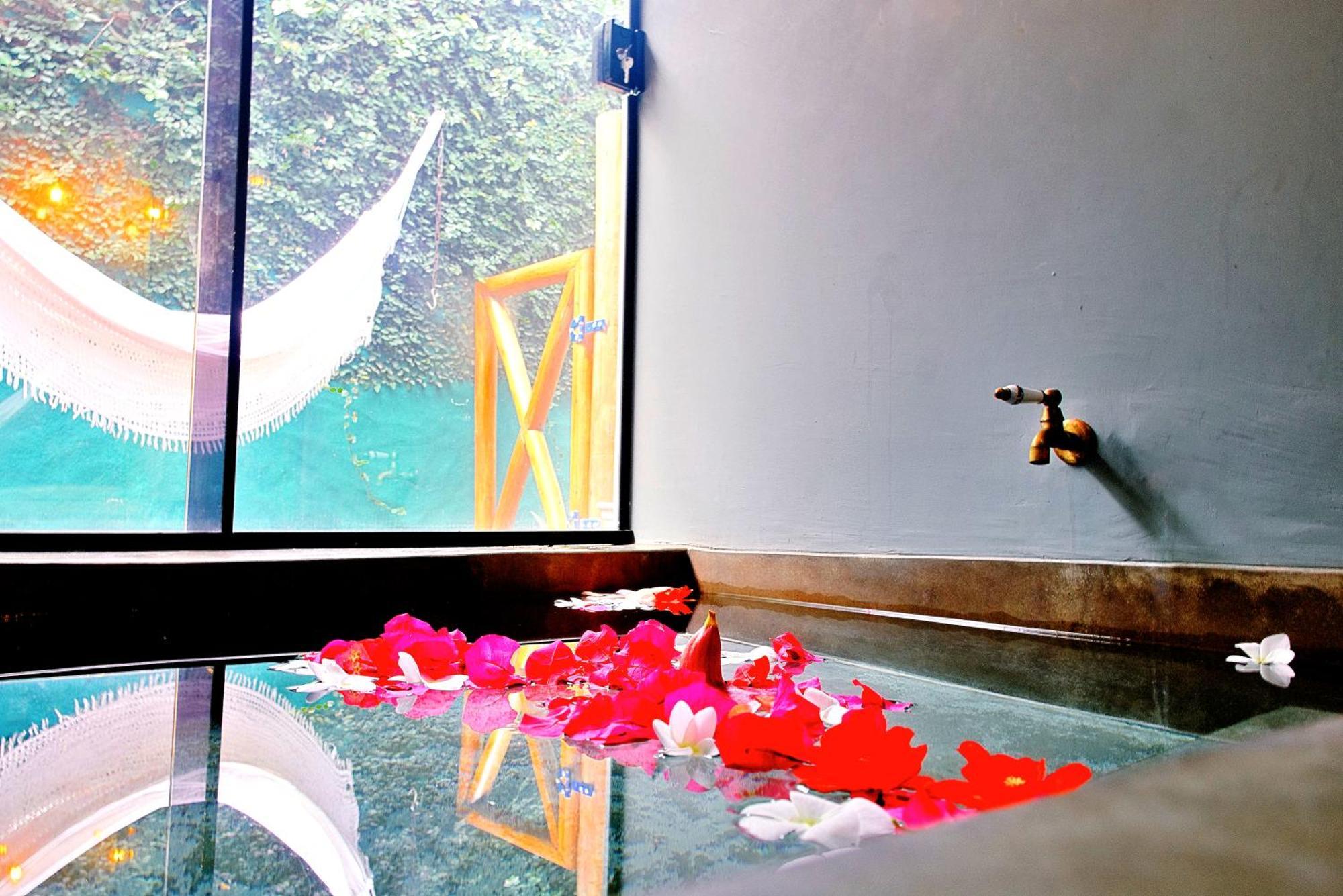 Tropicalia Chales Boutique Praia de Pipa ภายนอก รูปภาพ